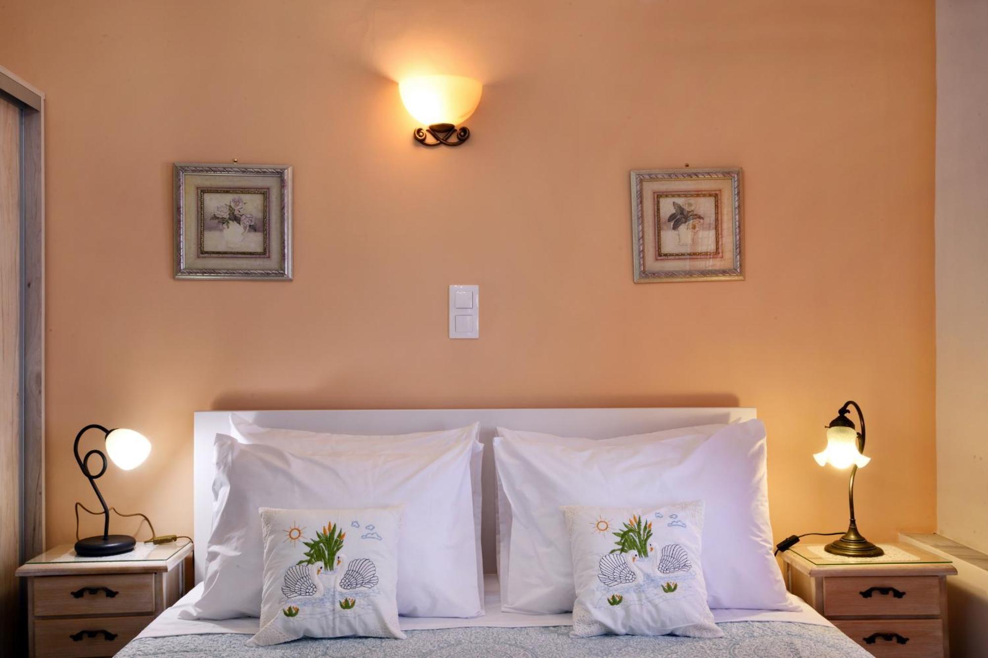 Favola Golden Beach Villa Daratsos Exterior foto